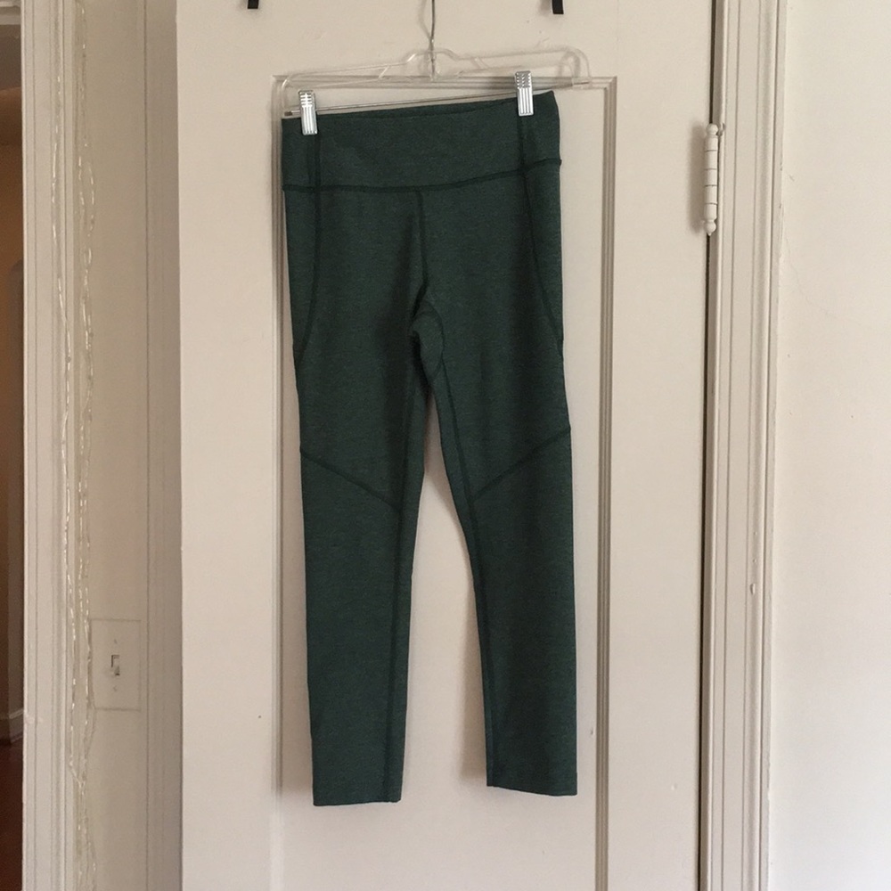 Outdoor Voices 7/8 Warmup Leggings (Forest Green)